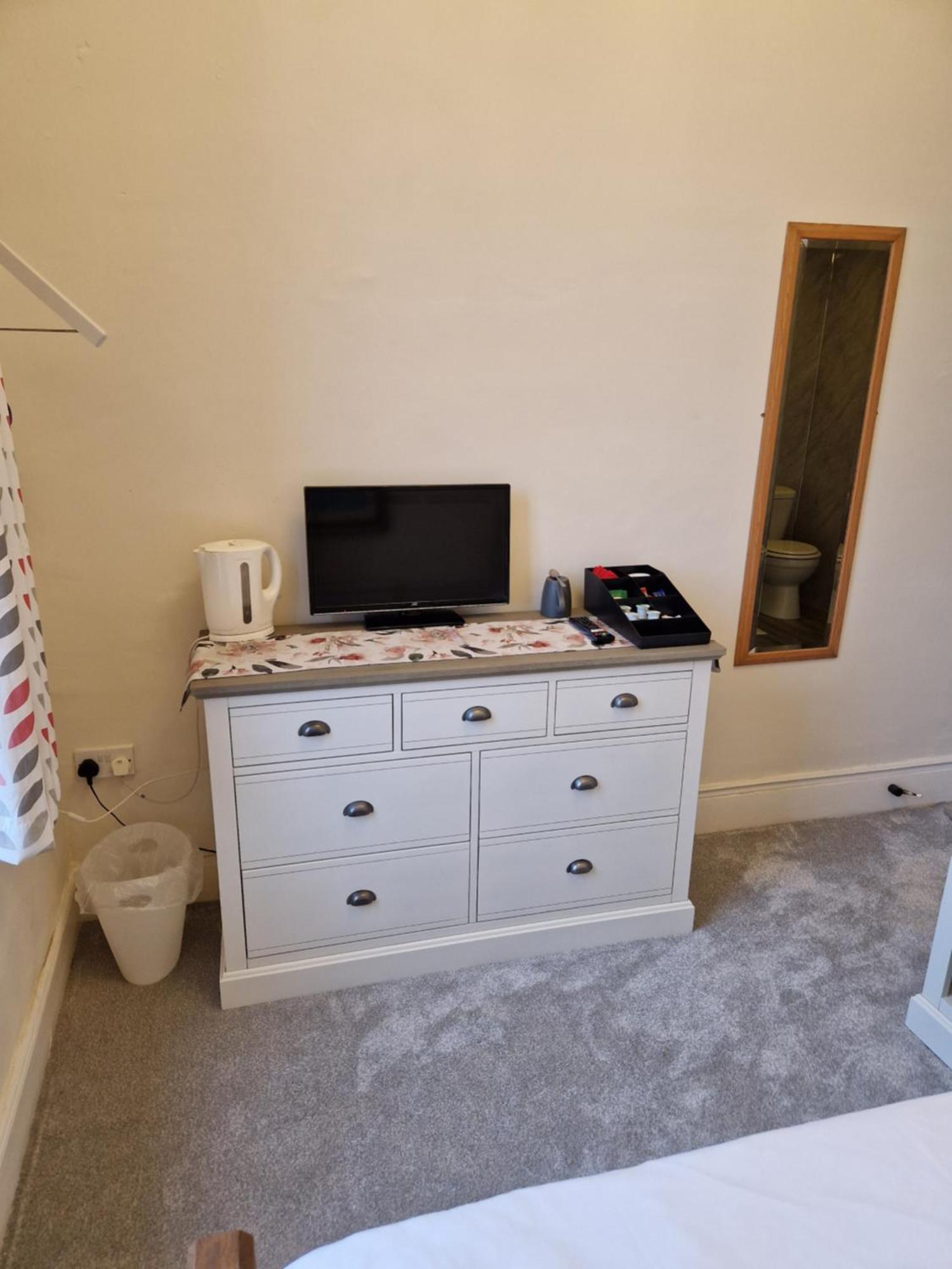 The Menai Hotel&Bar Bangor  Bagian luar foto