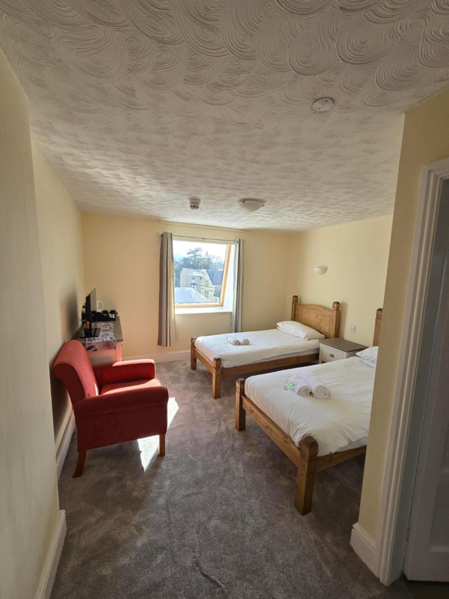 The Menai Hotel&Bar Bangor  Bagian luar foto