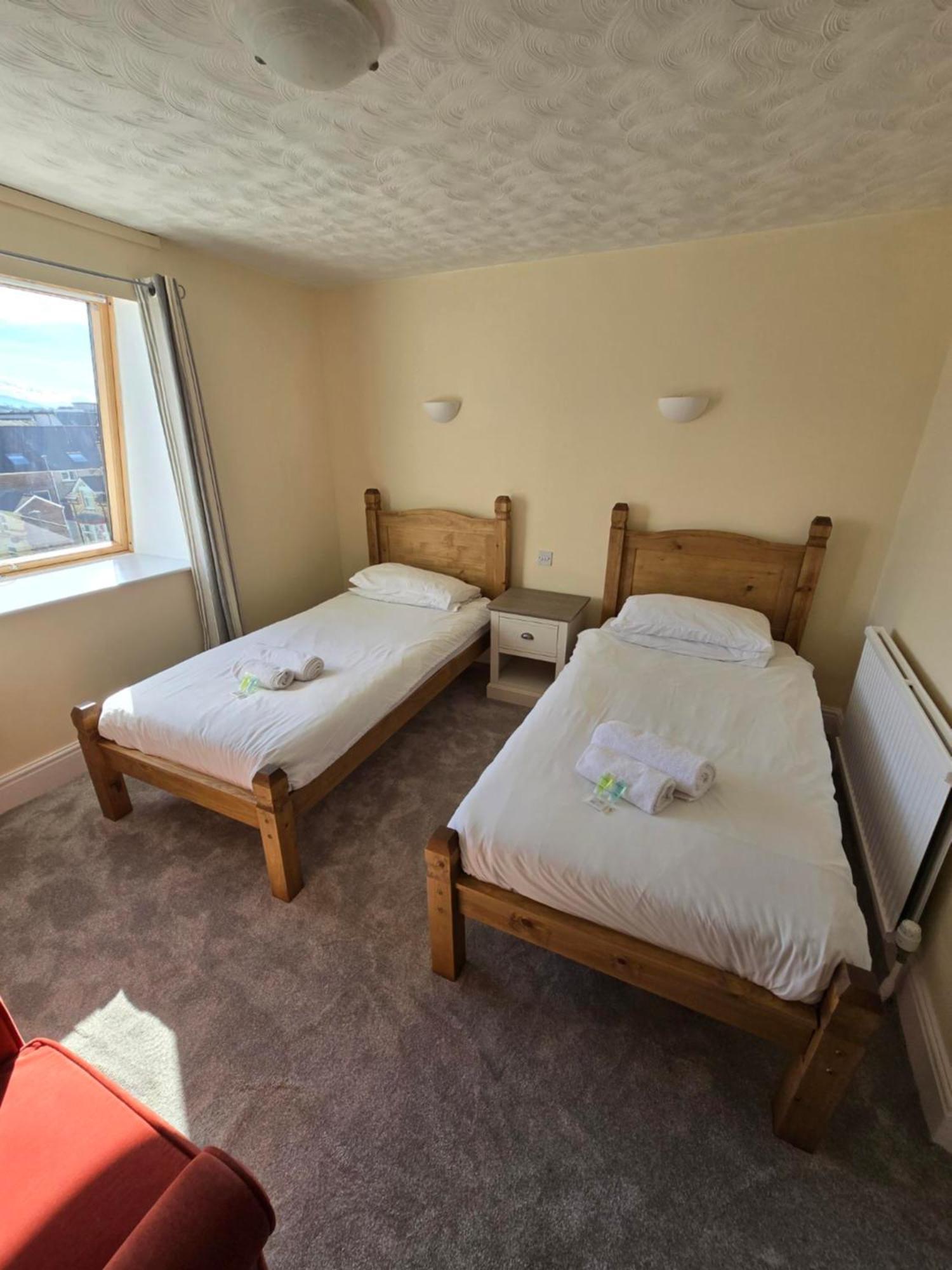 The Menai Hotel&Bar Bangor  Bagian luar foto