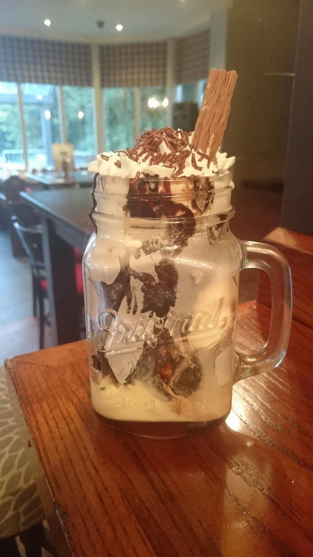 The Menai Hotel&Bar Bangor  Bagian luar foto