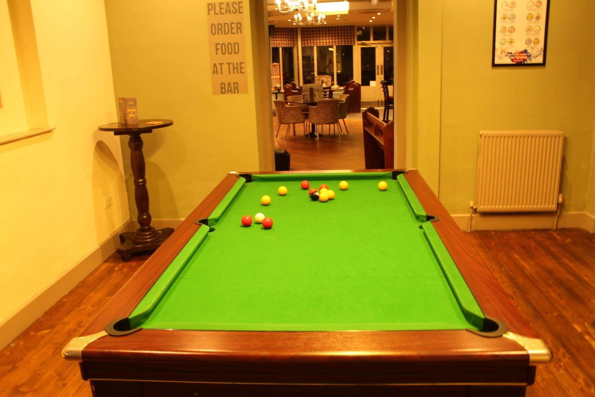 The Menai Hotel&Bar Bangor  Bagian luar foto